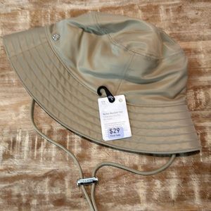 Lululemon nylon bucket hat
